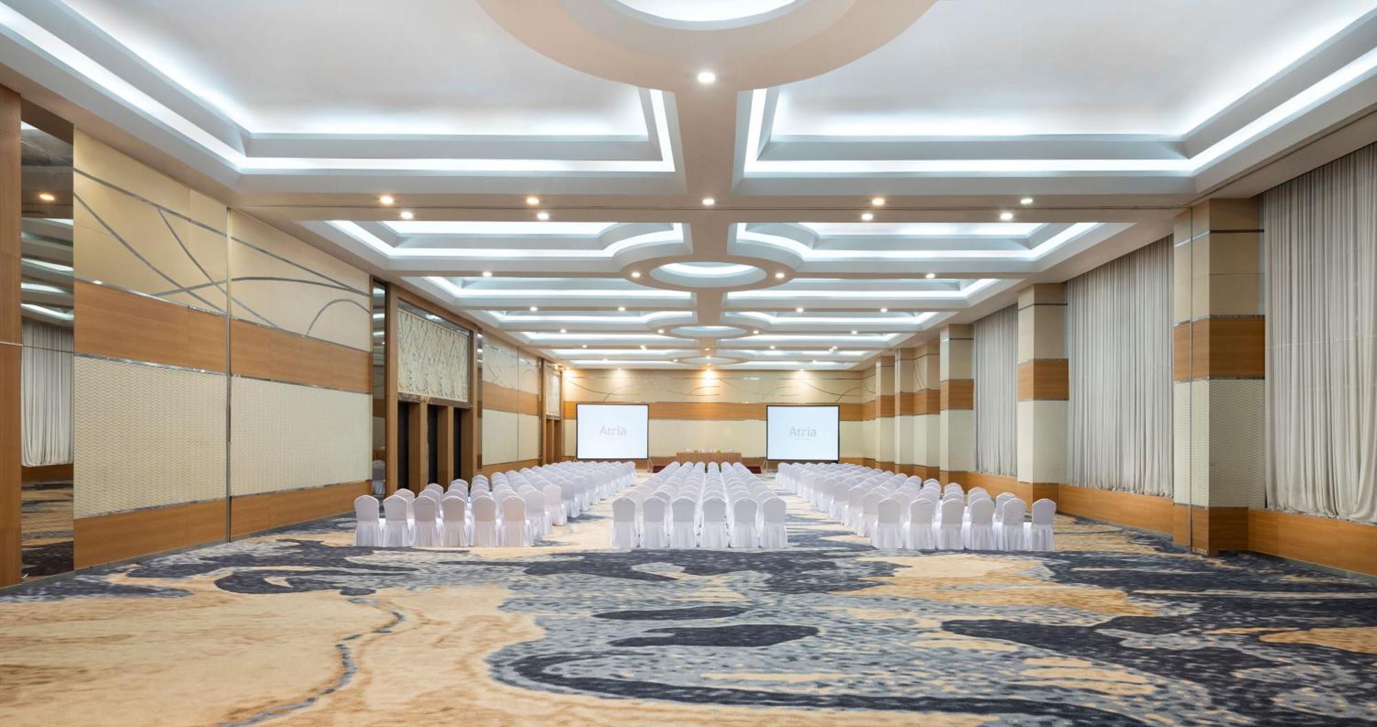 Atria Hotel Magelang Eksteriør billede
