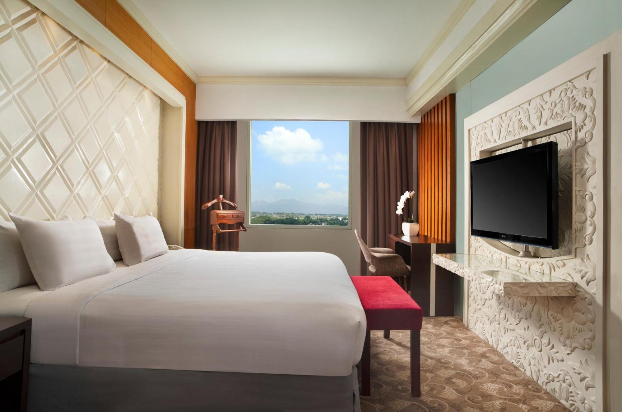 Atria Hotel Magelang Eksteriør billede
